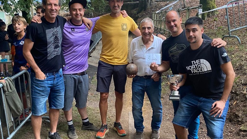 Gorka Etxebarria izan da Arrateko Amaren Hiru Txirlo Bola Txapelketako garailea