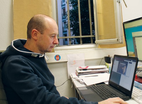 Gorka Guenaga (UNI Eibar-Ermua): “Ikastetxeko baliabideak edozein lekutatik erabil ditzakegu orain"