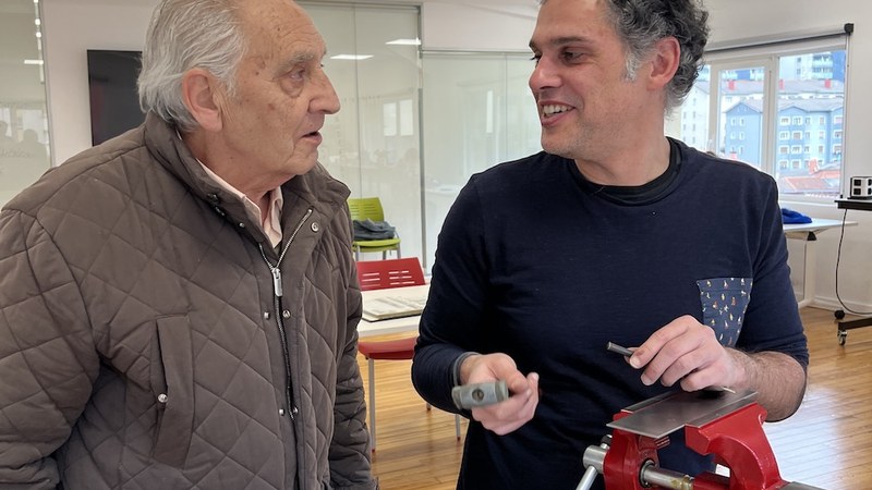 Grabatu eta damaskinatu tailerra