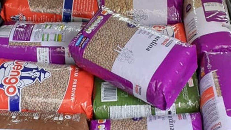 Greziako errefuxiatuentzat dilistak biltzeko kanpainak jarraipena izango du ekainaren 8tik 12ra