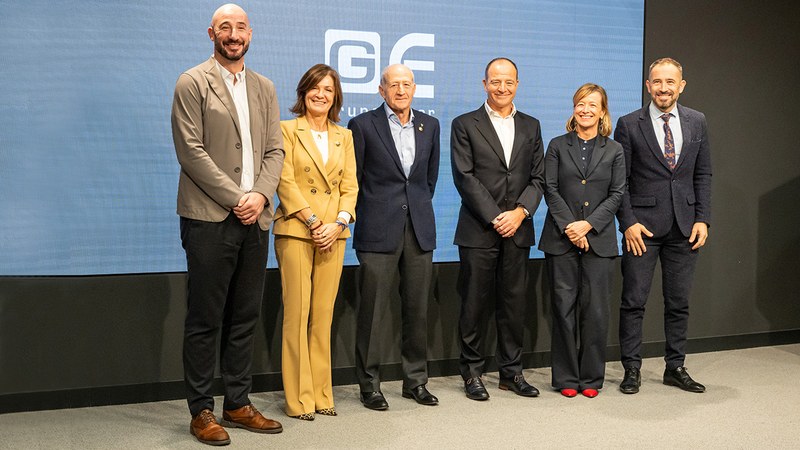 Grupo Eibar higiezinen talde sustatzaileak 50 urte bete dituela ospatu dute gaur eguerdian Ipuruako instalazioetan