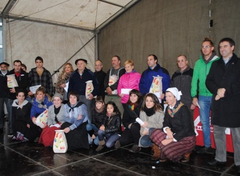 Guardasol azpian ospatu zen San Andres eguna