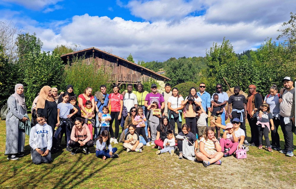 Gurasoak Berbetan eta Ongietorriko familiak Igartubeiti baserrian izan dira