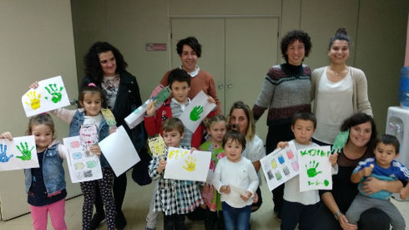 Gurasoak Berbetan saioan, umeen sentimentuekin jolasean