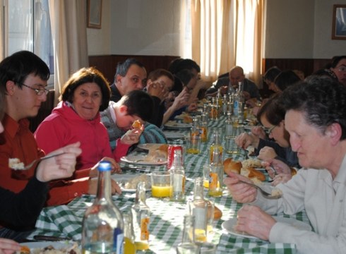 Gureak lantegikoek jai giroan eman zuten zapatua