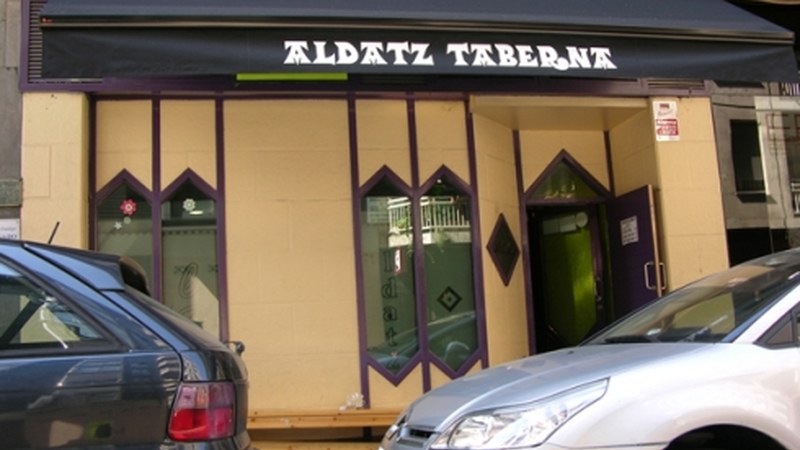 Habitat taldearen kontzertua Aldatz tabernan