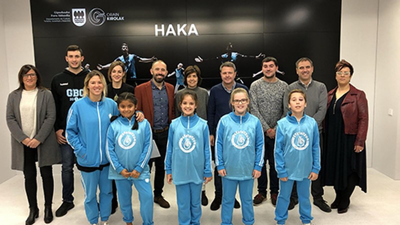 “Hakatoiek” indarkeriaren aurkako Eeentzun! kanpaina Gipuzkoan zabalduko dute