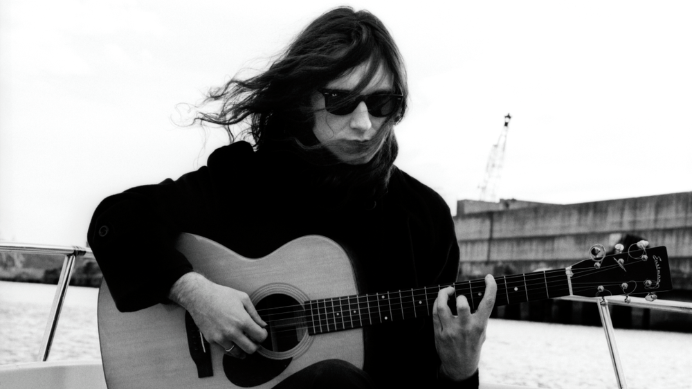 Hamar kantuz osatutako disko berria kaleratu du Xabier Badiolak