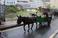 Harrera bero-beroa egin diegu Olentzero eta Mari Domingiri