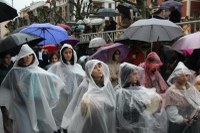 Harrera bero-beroa egin diegu Olentzero eta Mari Domingiri