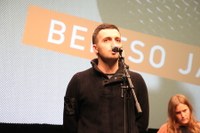 Harrera beroa egin diote eibartarrek 31. San Andres Bertso Jaialdian aritu den boskoteari Harrera beroa egin diote eibartarrek 31. San Andres Bertso Jaialdian aritu den boskoteari