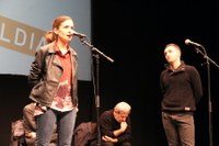 Harrera beroa egin diote eibartarrek 31. San Andres Bertso Jaialdian aritu den boskoteari Harrera beroa egin diote eibartarrek 31. San Andres Bertso Jaialdian aritu den boskoteari