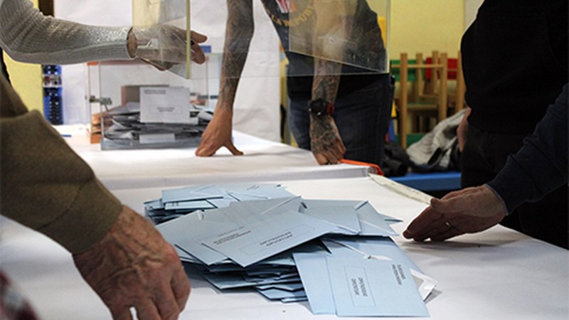 Hasi da boto zenbaketa