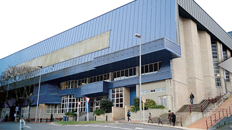 Hasi da neguko ordutegia Ipurua kiroldegian