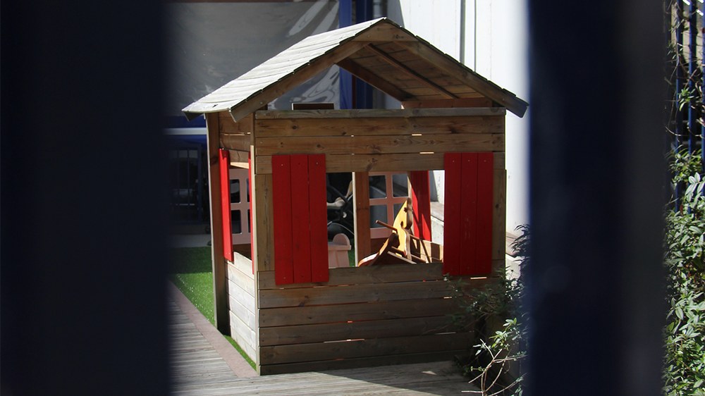 Haurreskola publikoetan ezin sartu