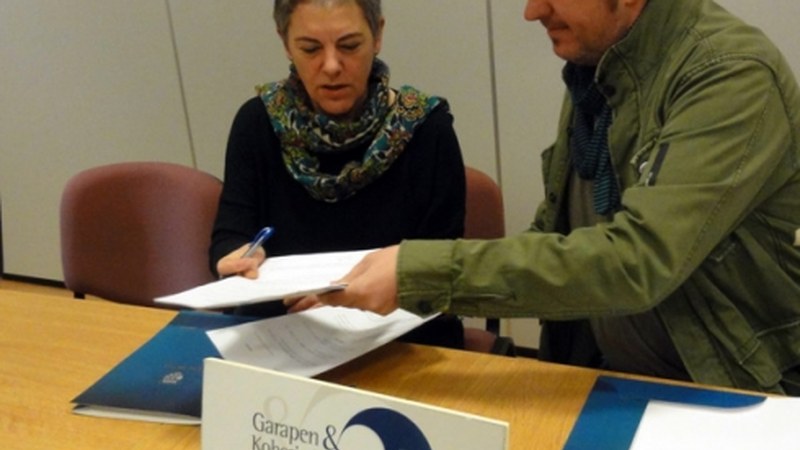 Hekimenek eta Udalbiltzak elkarlanerako hitzarmena sinatu dute