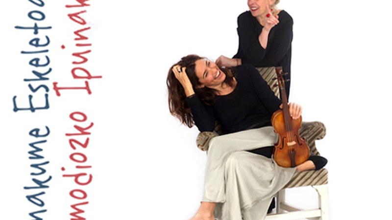 Helduentzako ipuin musikatuak eskainiko dituzte asteazkenean Liburuaren Nazioarteko Eguna gogoratzeko