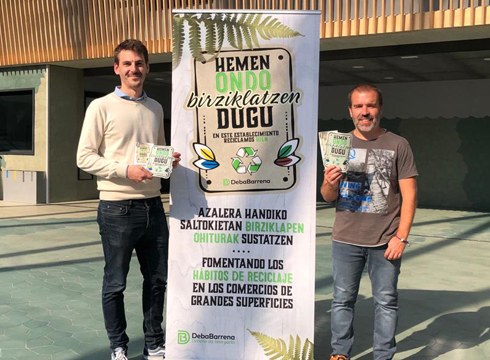 “Hemen ondo birziklatzen dugu” ikurra ondo birziklatzen duten azalera handiko saltokientzako