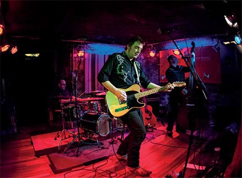 Hendrik Rover & los Míticos GT’s domekan Portalea Musika Klubean