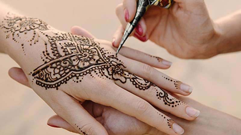 Henna tailerrerako izena emateko epea zabalik dago