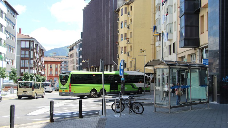 Herri barruan nola mugitzen garen jasotzeko inkesta prestatu du Udalak, Eibarko mugikortasuna hobetzeko asmoarekin