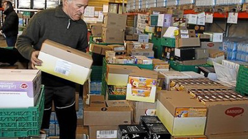 Herriko bost dendak hartuko dute parte Elikagai Bankuaren janari bilketan