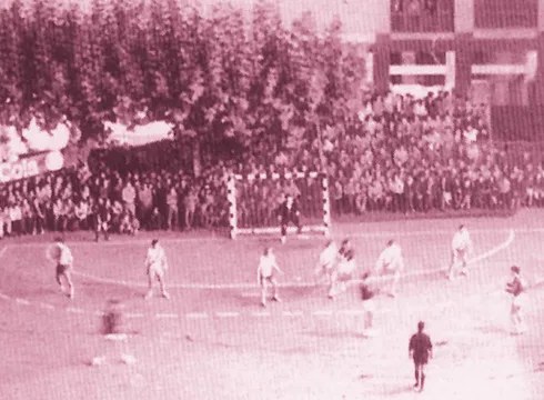 Herriko eskubaloiari buruzko dokumentala prestatzeko laguntza eske