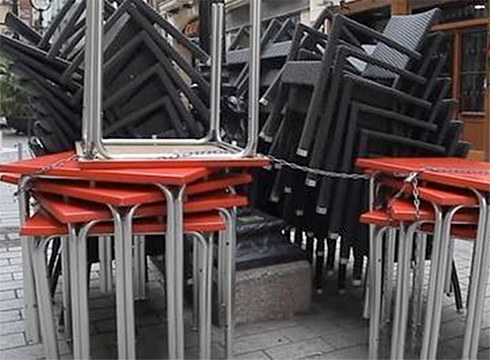 Herriko ostalaritzak bizi duen egoera salatzeko manifestazioa deitu du San Andres egunerako