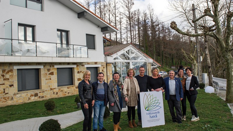 Herriko turismoari eusteko ahaleginak eta bi egiten