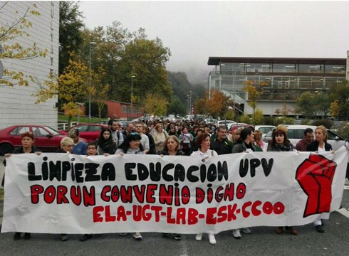 Hezkuntzako garbitzaileen mobilizazioak eskualdean