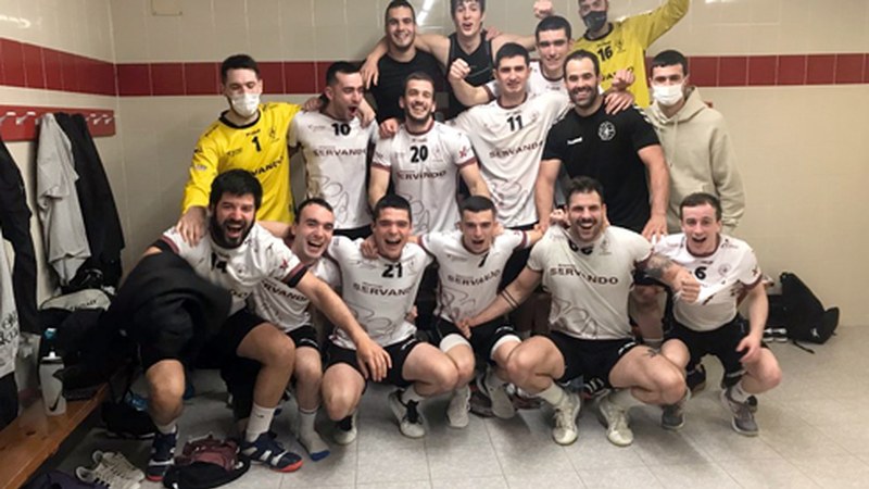 Hierros Servando Eibar Eskubaloia B Bigarren Nazionalera igo da