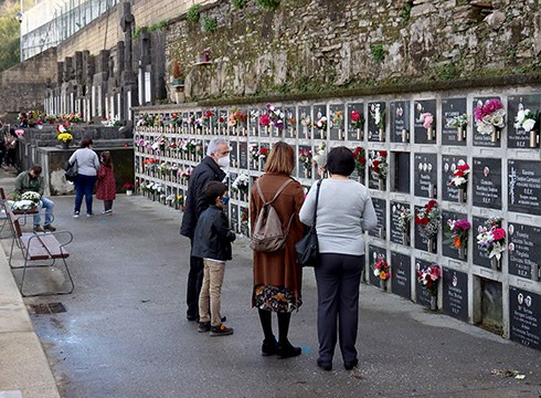 Hilaren 6ra arte egongo da indarrean ordutegi berezia udal kanposantuan