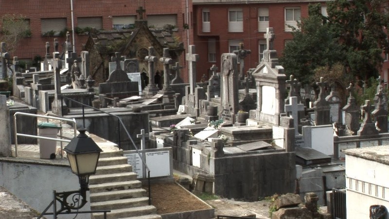 Hilerrian egin diren ehorzketak erdira jaitsi dira azken hamarkadan