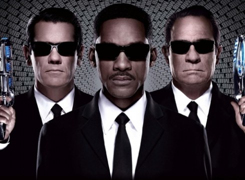 Hiru film ikusgai Coliseo antzokian