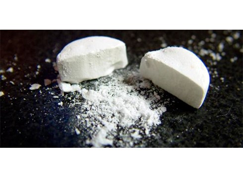 Hiru lagun atxilotu dituzte droga-trafikoagatik