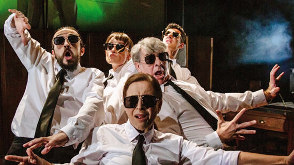 Hiru orduko “Iribarne” komedia bufoa etziko Antzerki Jardunaldietan