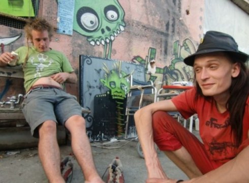 Hiru talde kontzertuan Eibarko gaztetxean