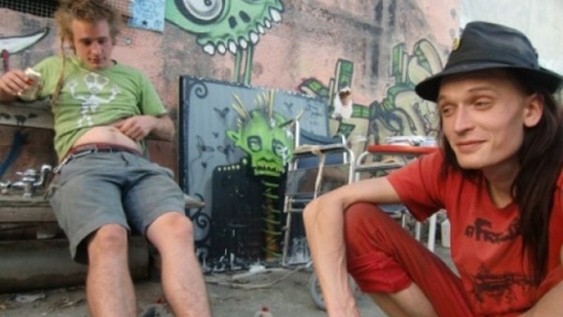 Hiru talde kontzertuan Eibarko gaztetxean