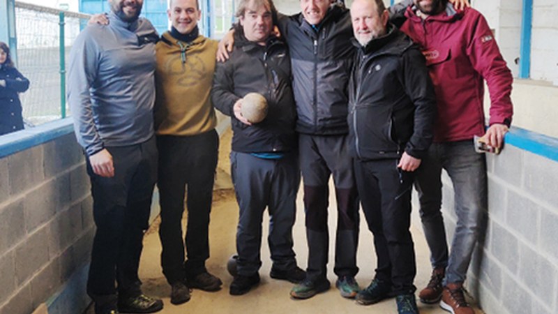 Hiru txirloak eibartarren lagun izan ziren Azpeitiko Garmendipen