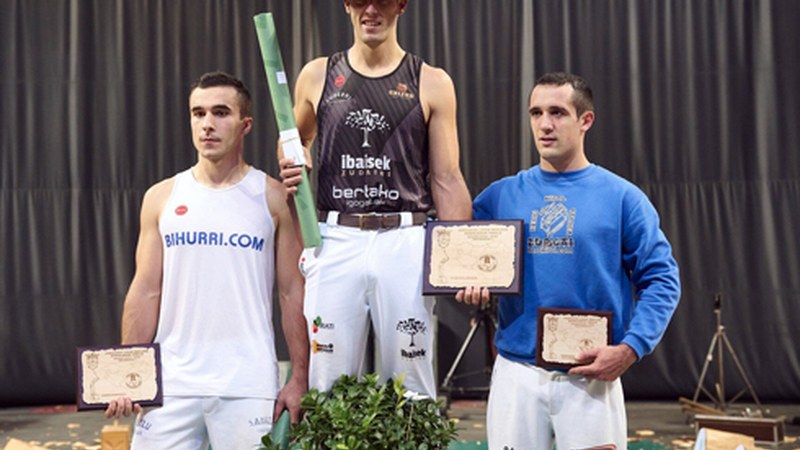 Hodei Ezpeletak ezin izan zion Euskal Herriko Aizkolarien Txapelari eutsi