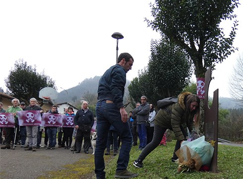 Hondamendiaren laugarren urteurrena gogoratzeko ekitaldia egin zen atzo Eitzagan