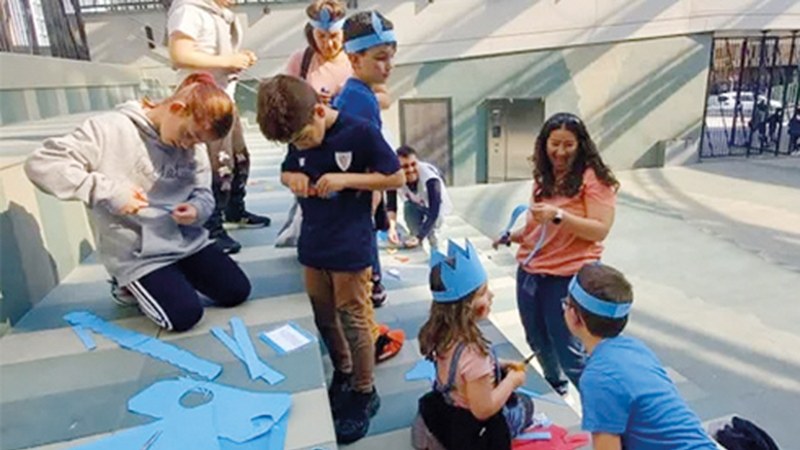 Hurrengo barixakuan itxiko da familien arteko ginkanarako izen-ematea