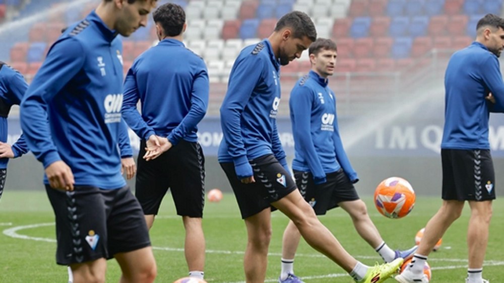 HyperMotion Ligako SD Eibarrek astelehenean jokatuko du berriro