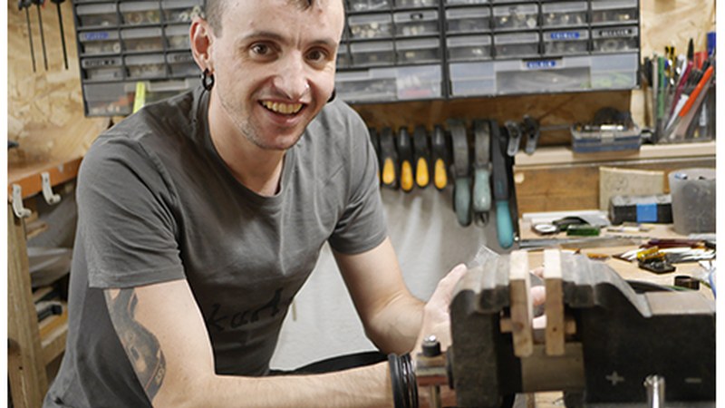 Ibai Garate, eskuArte: “Produktu bakoitza berezia da, ez daude bi produktu berdin”