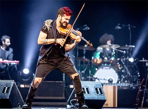 "Icaro" ikuskizun musikal berria aurkeztuko du Strad Biolinista Errebeldeak zapatuan