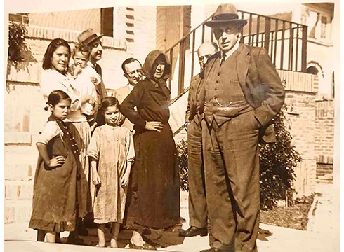 Ignacio Zuloaga omenduko dute zapatuan ijitoek