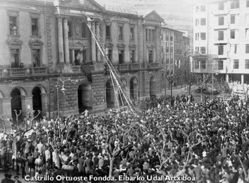 II. Errepublika aldarrikatu zela 81 urte igaro direla gogoratzeko ekitaldiak
