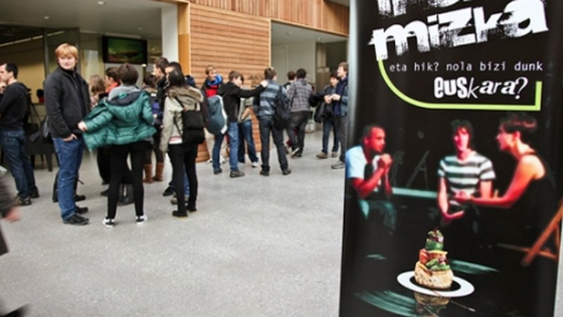 Ika Mizka zirkuituak Eibarren geldiunea egingo du
