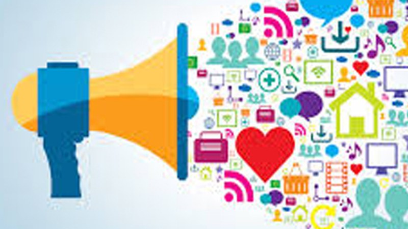 "Ikasi zure proiektua sare sozialen bidez ikusarazten" ikastaroan izena emateko azken egunak UEUn