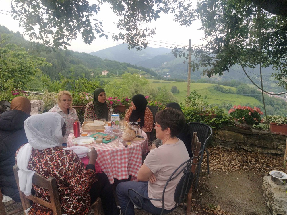 Ikasturte amaierako irteerak egin dituzte Ongietorriko partaideek